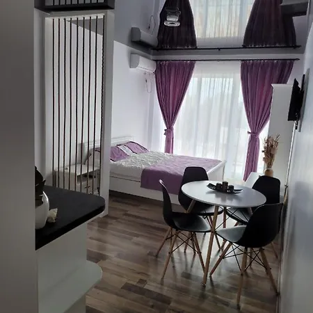 Mara Residence *